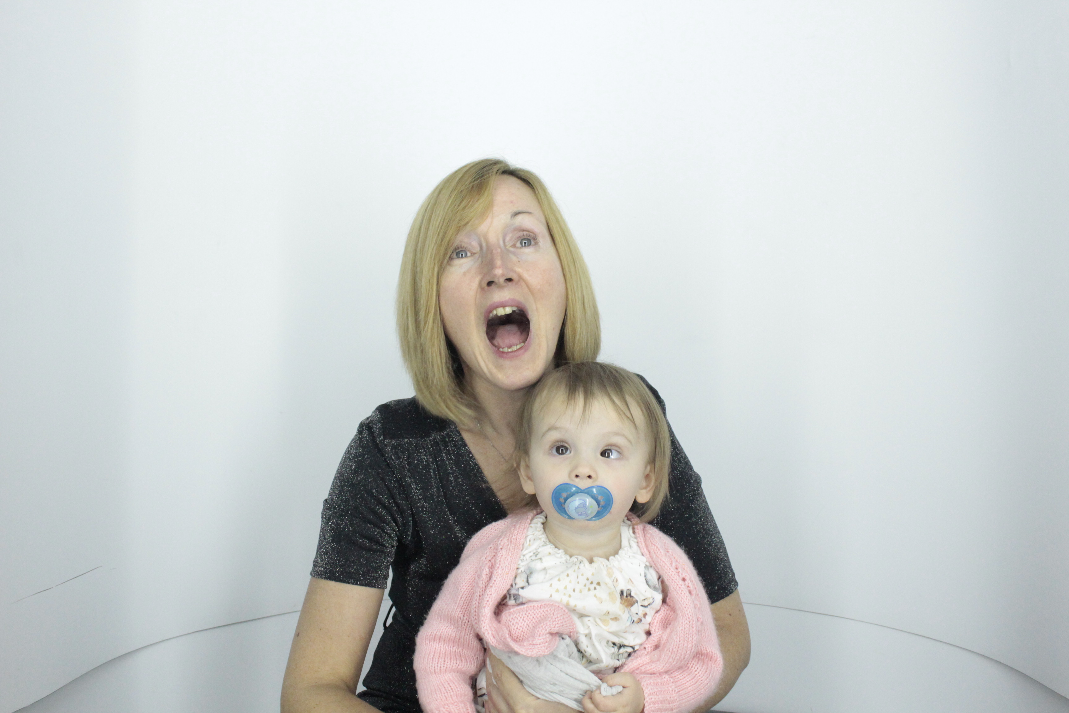 Danielle and Jordon's wedding | View more photos from the event at gallery.myphotoboothexperience.co.uk/u/MyPhotoBoothExperienceLtd/Danielle-and-Jordons-wedding